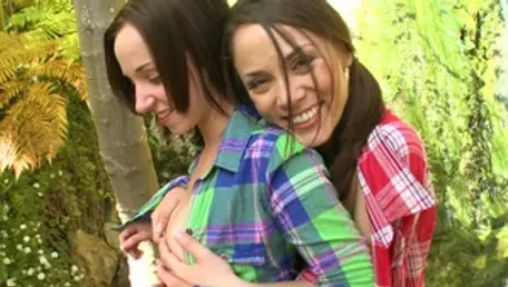 MonsterCurves: Jada Stevens & Kristina Rose FFM outdoors